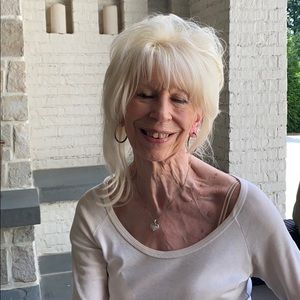 Meet your Posher, Linda